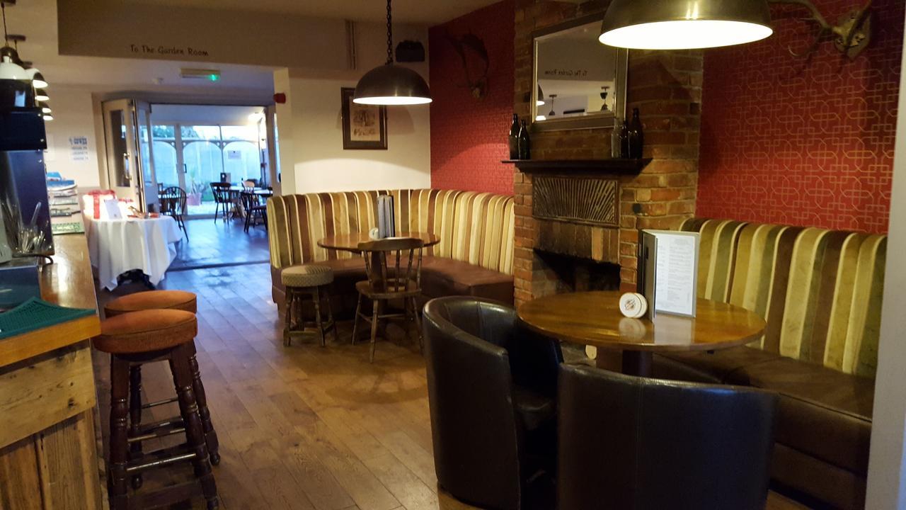 The Stag Hotel Northwood  Exterior photo